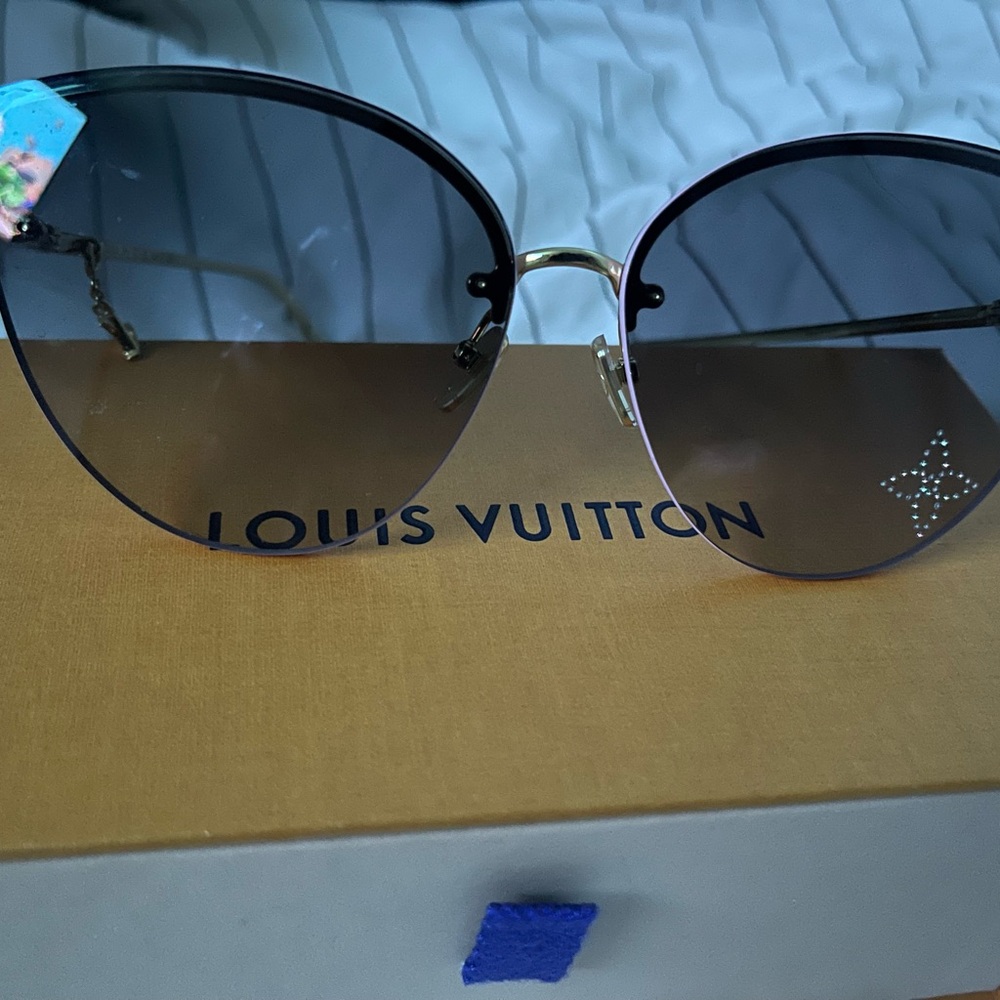 Louis Vuitton Black Sunglasses